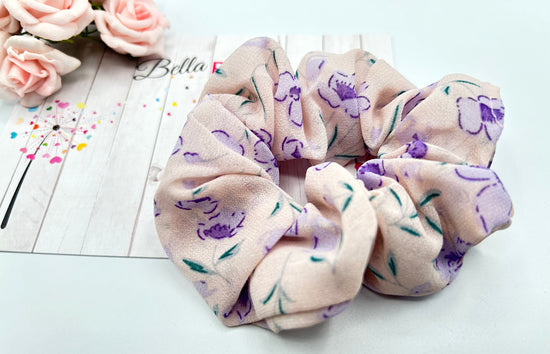 Load image into Gallery viewer, Lilac Petals Hair Scrunchies
