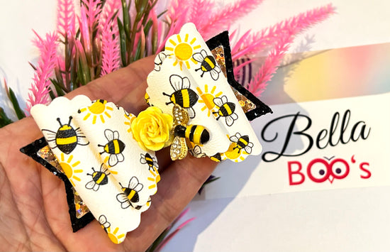 Load image into Gallery viewer, Sparkly Bee Embellishment Hair Bow

