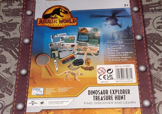 Jurassic World Dinosaur Explorer Treasure Hunt