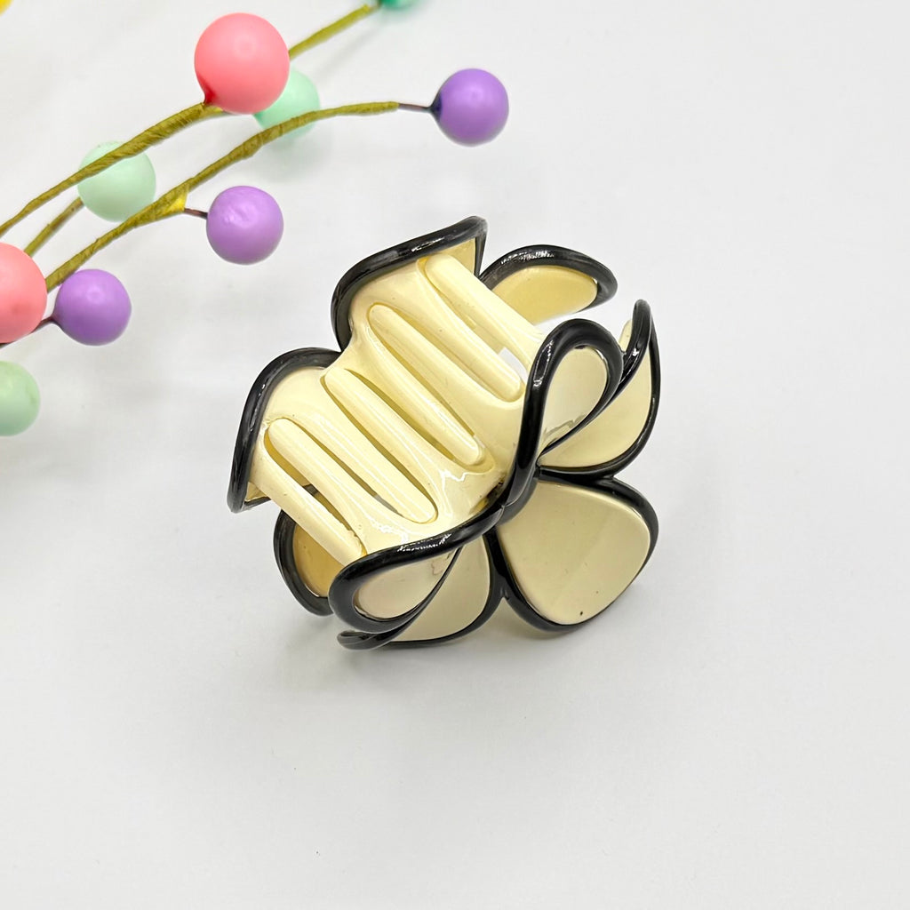 Black & Cream Mono Flower Claw Clip Hair Clips