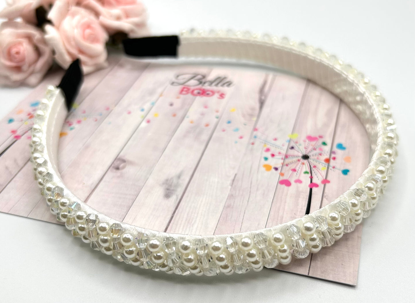 Load image into Gallery viewer, White Crystal Beaded Hair Band

