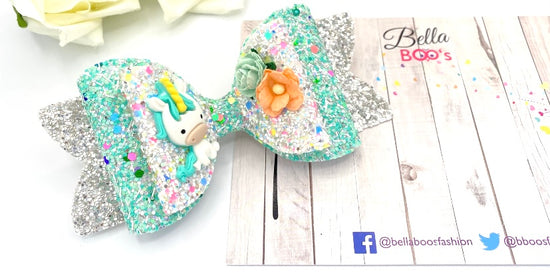 Party With Dotty Hair Bow - Green Flower