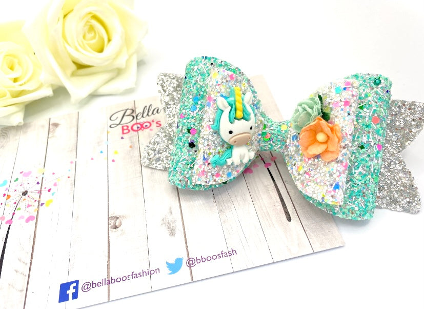 Party With Dotty Hair Bow - Green Flower