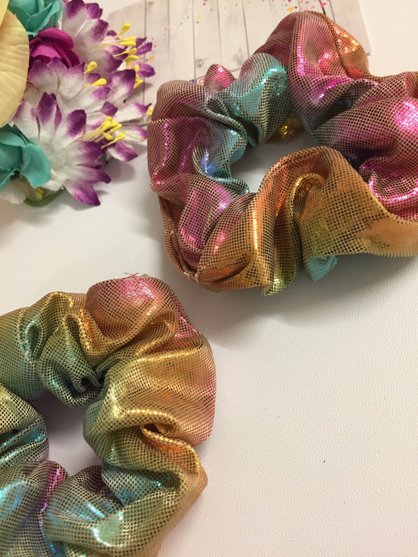 Load image into Gallery viewer, Ombre Scrunchie - Pink &amp;amp; Gold Mix

