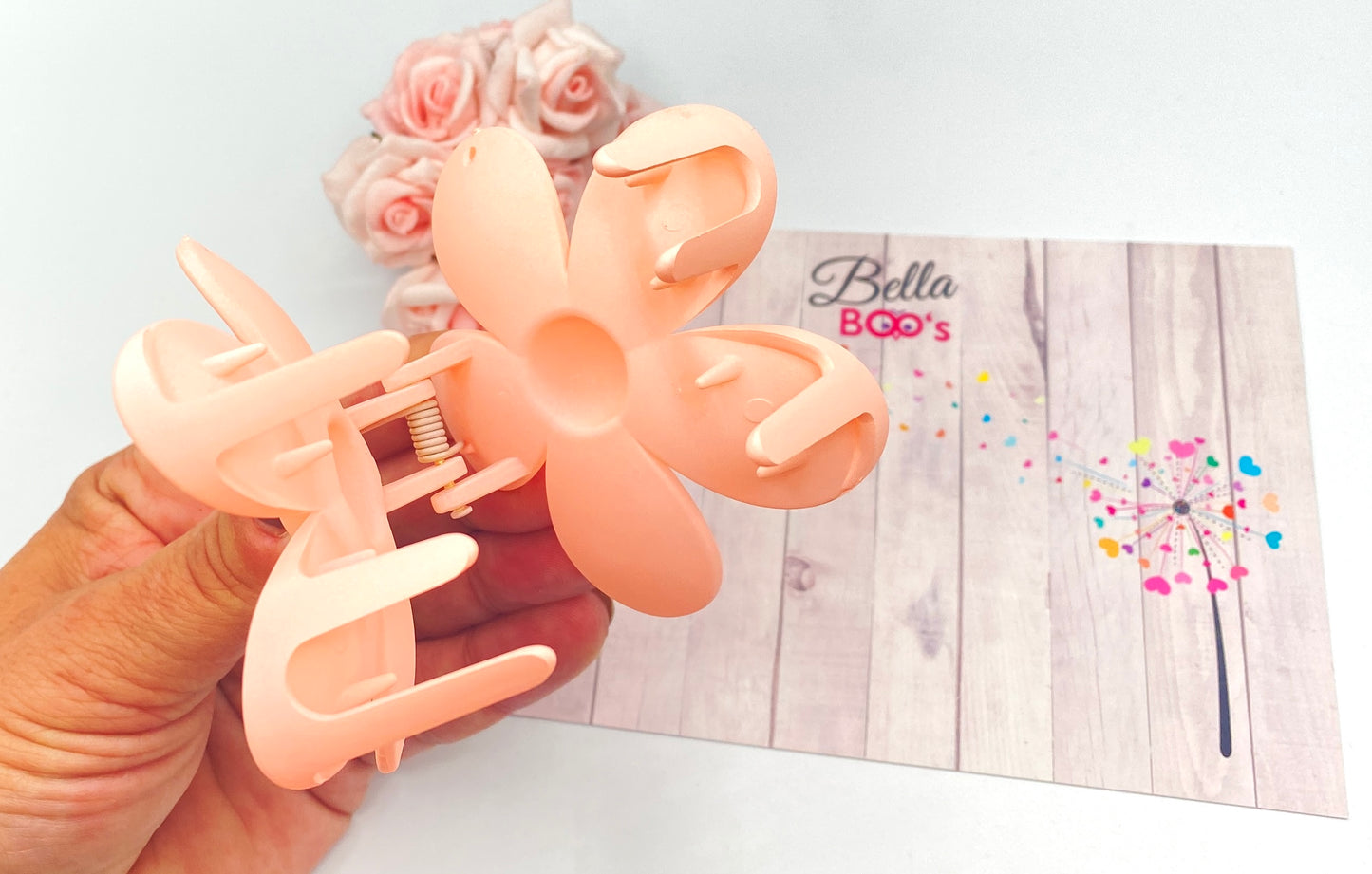 Large Flower Claw Clip - Peachy Pink