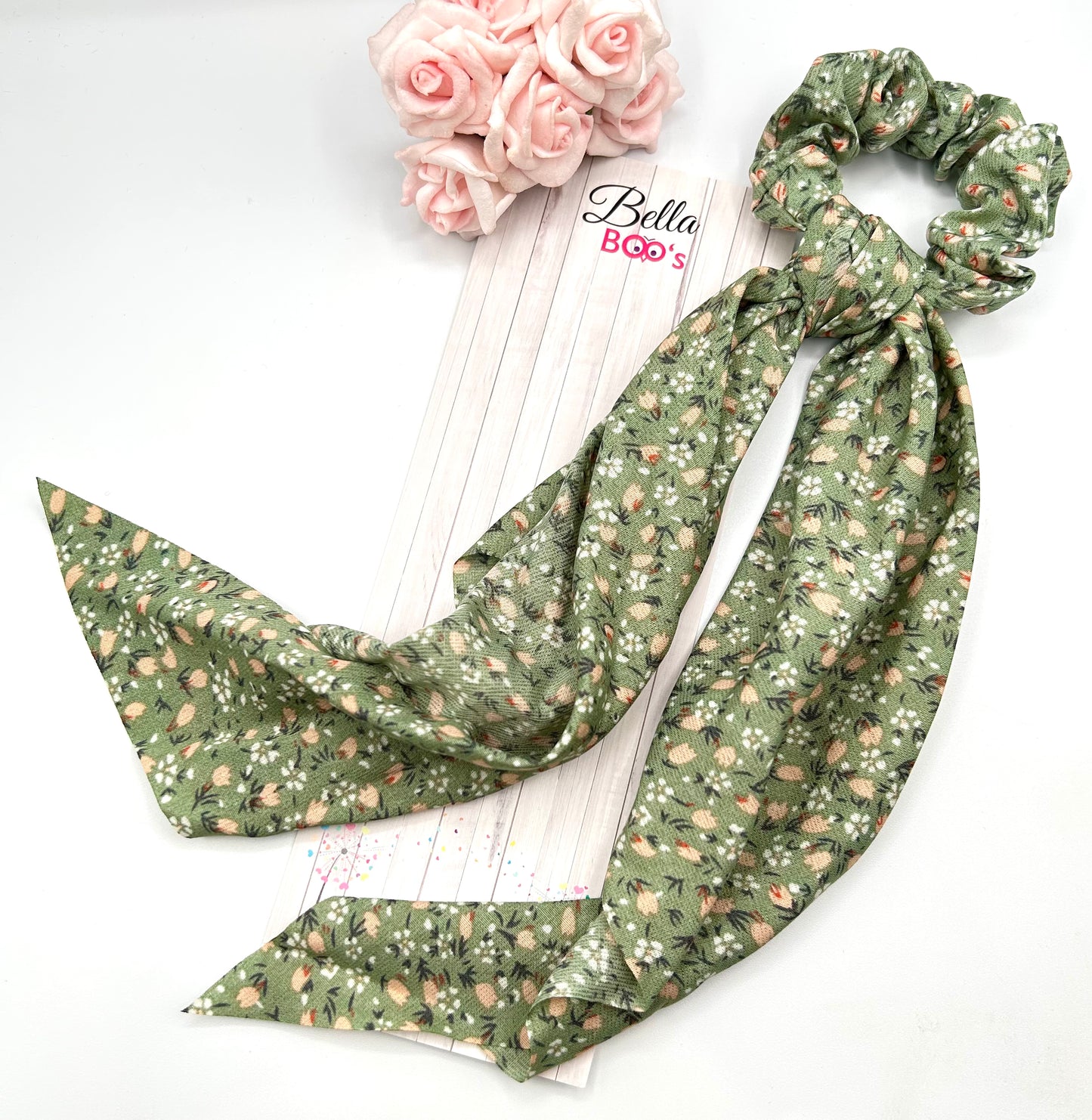 Load image into Gallery viewer, Hair Scarf Scrunchie - Garden Floral
